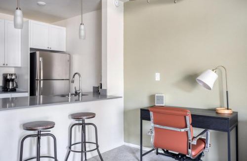 Pasadena Apartment | Pasadena 1BR w Gym Pool nr Colorado Ave LAX-862