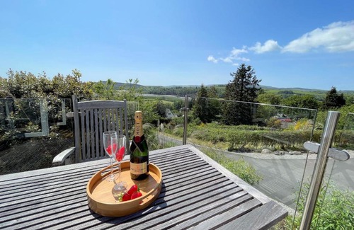 Rockcliffe House | Pass the Keys Beautiful 2BR House With Outstanding Views