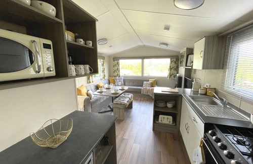 Beattock House | Pass the Keys | Beautiful 3BR Holiday Home in Stunning Location