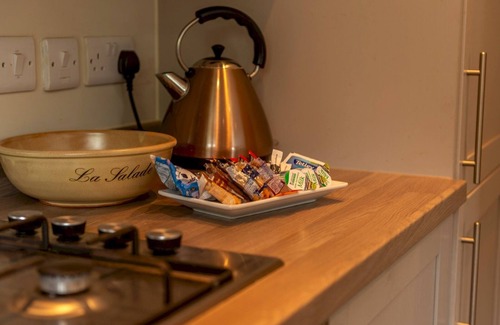 Hinstock House | Pass the Keys | Charming Modern Retreat with Private Garden