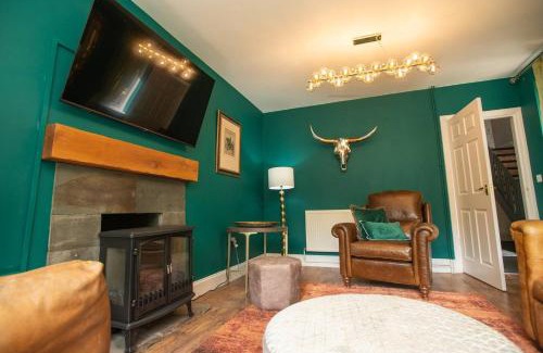 Aubourn House | Pass the Keys Characterful Countryside Retreat