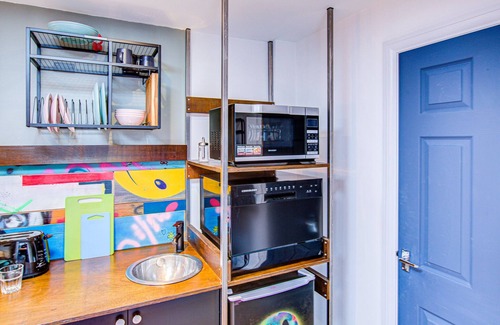 Westcliff-on-Sea Apartment | Pass the Keys | Cosy Studio flat near hospital