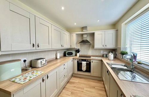 Pembroke Dock House | Pass the Keys | Pembroke Dock Hidden Gem