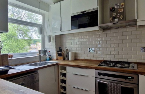 Forest Hill Apartment | Pass the Keys | Quiet Flat near Honor Oak Park