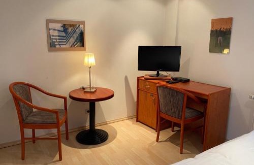 Heilbad Heiligenstadt Bed & Breakfast | Passage 84 - Hotel & Café