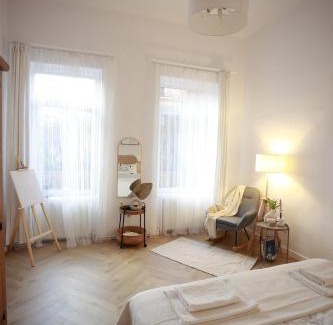Cluj-Napoca City Centre Apartment | PATRU Apartment