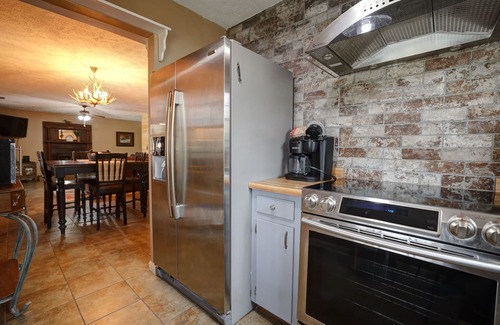 Clarkesville Cottage | Pawsibilities - 3rd Night Free! See Details Below.
