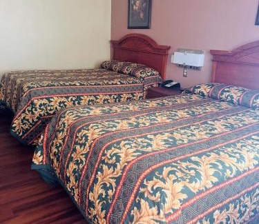 Kingfisher Hotel | PAYLESS INN