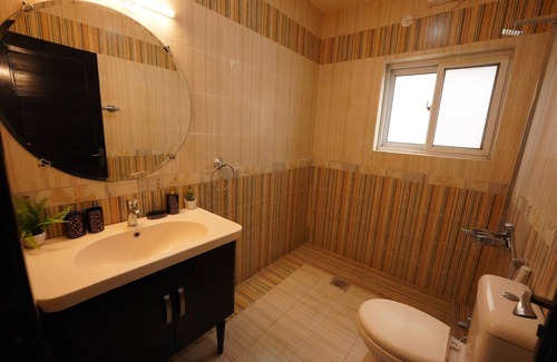 E-11 Sector House | Peaceful and Private Deluxe room for families. Only 2 minute walk from market.