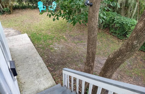 Mossy Oaks Cottage | Peaceful Beaufort guest house, perfect for couples or families
