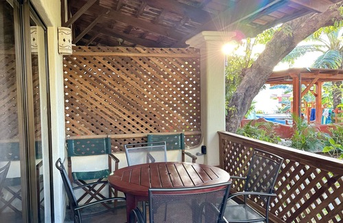 Coco Sunset Hills Condo | Peaceful Bliss Condo inside a 6 pool Complex