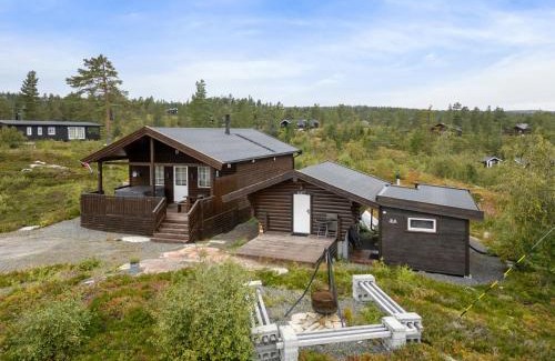 Flesberg House | Peaceful Cabin With View And Jacuzzi At Blefjell