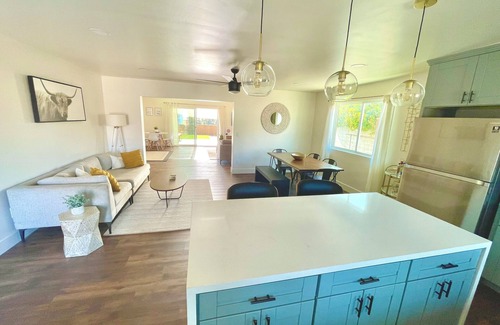 Linda Vista House | Peaceful Canyon Retreat in the Heart of San Diego. Family & Pet friendly