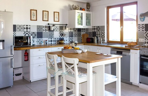 Laprade Cottage | Peaceful Countryside Gite with private pool near Aubeterre