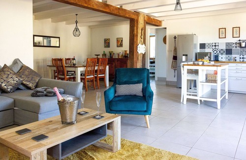 Laprade Cottage | Peaceful Countryside Gite with private pool near Aubeterre