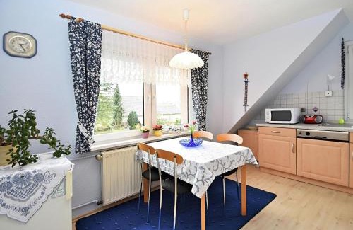 Seligenthal Apartment | Peaceful Family Base in Floh