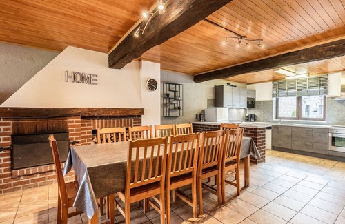 Lessive Other | Peaceful Farmhouse, Lessive