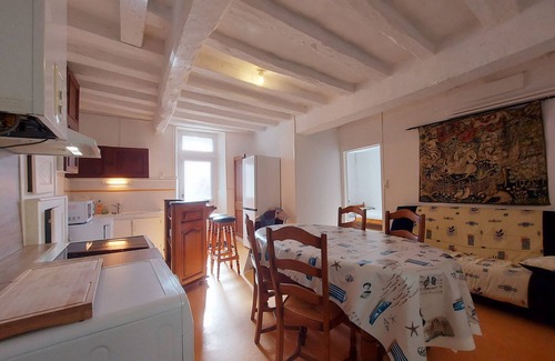 Bailleau-Armenonville Cottage | Peaceful retreat in nature near Chartres