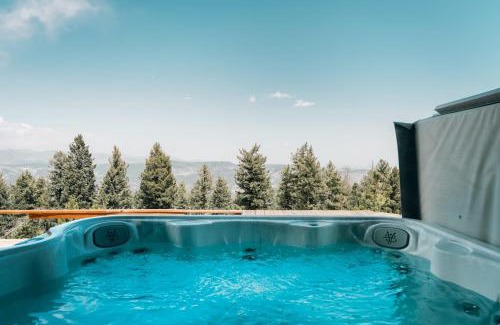 Evergreen House | Peaceful Getaway with Hot Tub - Views - Evergreen