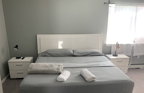 Waterbury House | Peaceful home Mountain suite