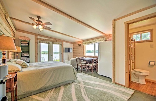 Horicon Apartment | Peaceful Horicon Studio with Rock River Access!