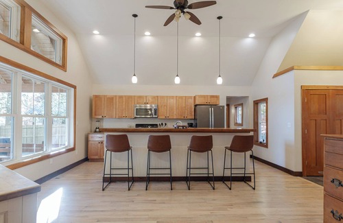 Spofford House | Peaceful lake front home on beautiful Spofford Lake!