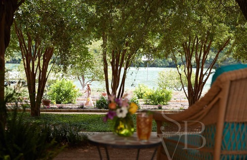 Lake Austin Village House | Peaceful Lakefront Escape, Fitness Classes, Pools & Sauna
