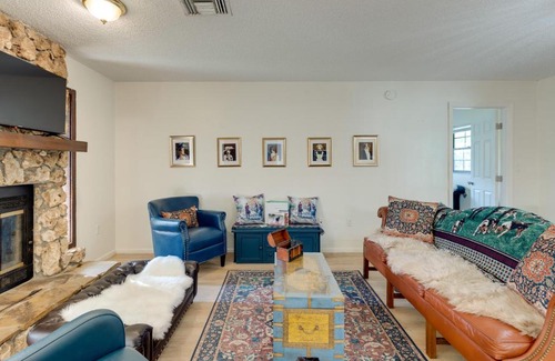 Fellowship House | Peaceful Ocala Vacation Rental with Private Hot Tub