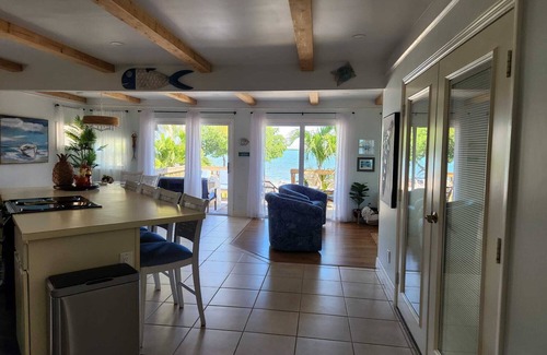 Summerland Key Cottage | Peaceful ocean front cottage.