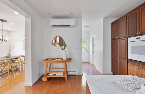 Woodridge House | Peaceful Paradise: Dream Holiday Home in Woodridge