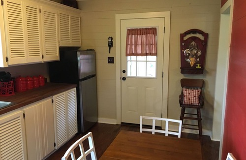 Iberia Parish Cottage | Peaceful, Private Cottages On Bayou Teche