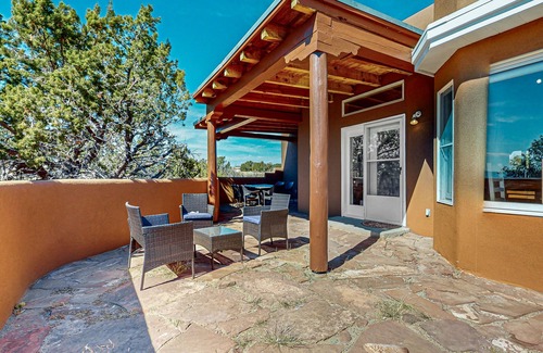 Eldorado at Santa Fe House | Peaceful retreat with enclosed patio, incredible views and night skies