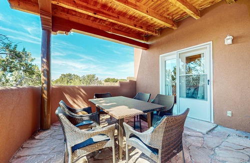 Eldorado at Santa Fe House | Peaceful retreat with enclosed patio, incredible views and night skies