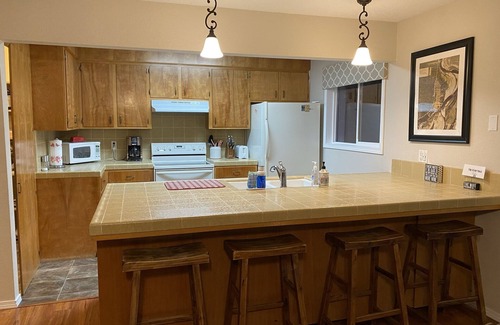 Grants Pass House | Peaceful Rogue Riverfront Home on 3 Acres!