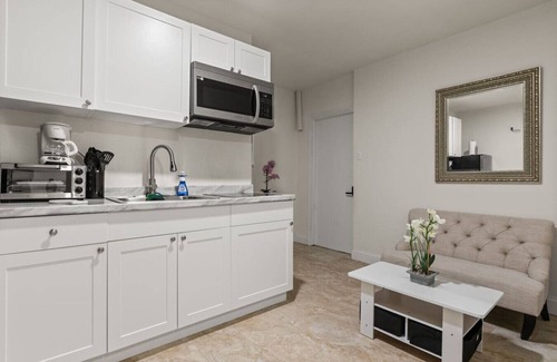 Orlando Apartment | Peaceful Studio in a Quiet Orlando Community