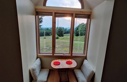 East Calais Apartment | Peaceful Vermont Getaway with Gorgeous Views!