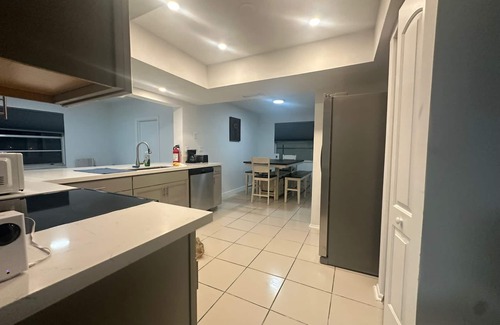 Miramar House | Peak Fun Drive. Open Clean Home. 2.5 bathrooms