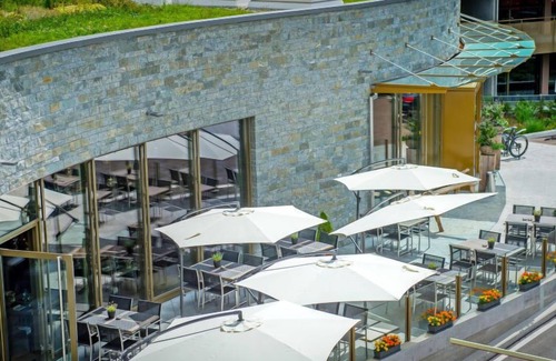 Laax Apartment | Peaks Place Apartment-Hotel & Spa by Interhome