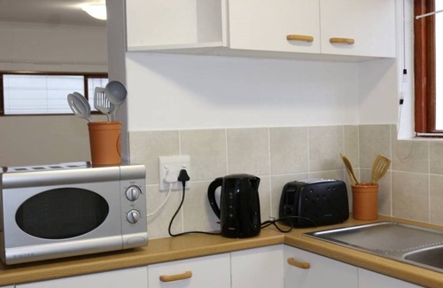 Fish Hoek Cottage | Pearl-Anne s Cottage