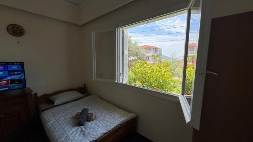 Salamis House | Pearl Cottage