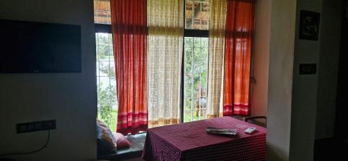 Nedumbassery Villa | Pearl Spot