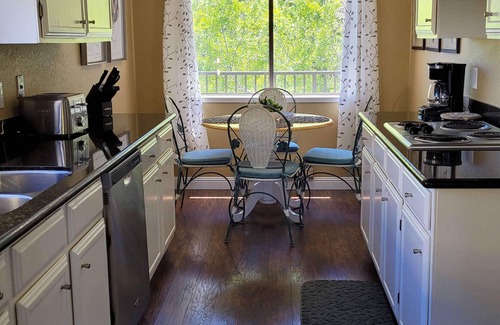 Monterey Condo | Pebble Beach Tree House Views of the Ocean Vaulted Ceilings Close to Everything