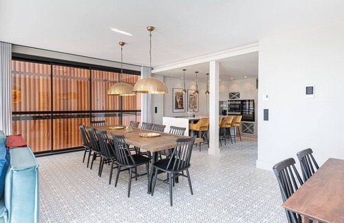 Pedregalejo Ski Chalet | Pedregal - Holiday Home in Malaga
