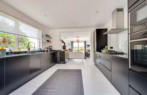 Trenance House | Pen Y Mor - Four Bedroom House, Sleeps 8