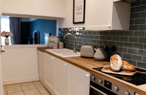 Giggleswick Apartment | Pendle View - Luxury Period Ground Floor Apartment