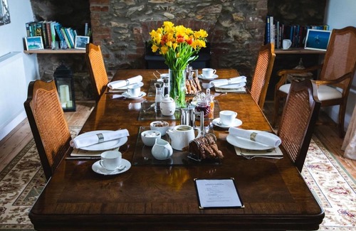 Trispen Bed & Breakfast | Pengelly Farmhouse B&B