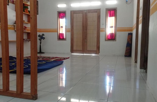 Ujung Genteng House | Penginapan kang Surya