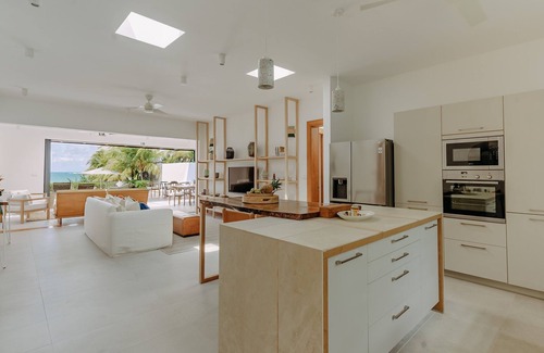 Cap Malheureux Villa | Peninsula Beach Villa with LOV