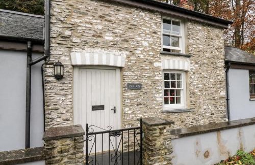 Capel Bangor House | Penlon