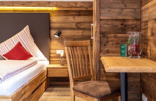 Otterfing House | Pension & Appartements Wild